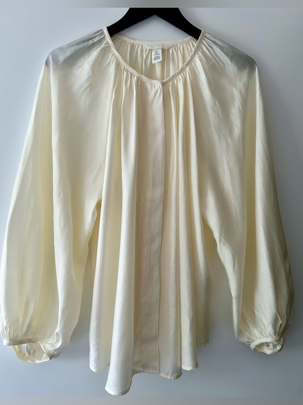 NWOT- H&M Ivory/Buttercream Button-Up Viscose Blouse